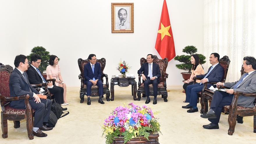 Vietnam supports Samsung’s operations amid global difficulties